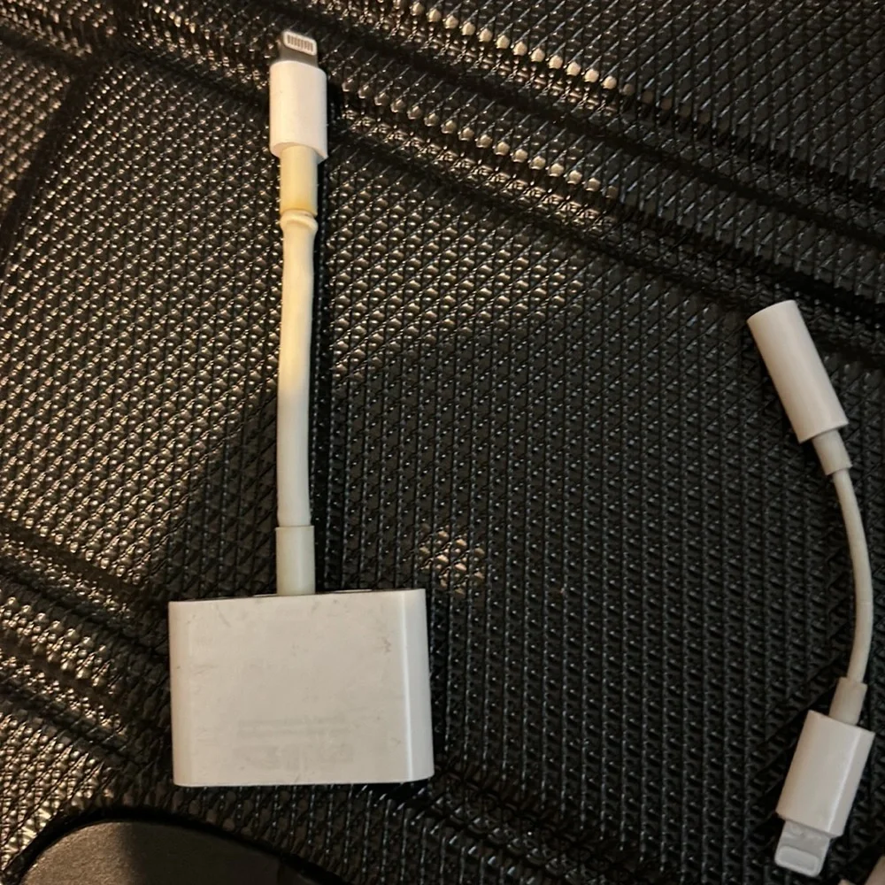 ear bud converter and hdmi converter